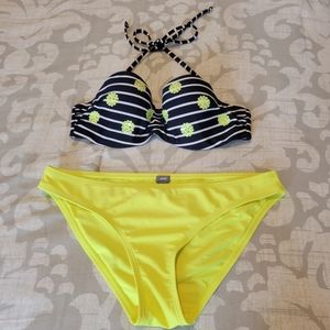 Aerie Swimwear set in blue & neon yellow